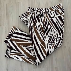 Chico’s So Slimming Crop Pants